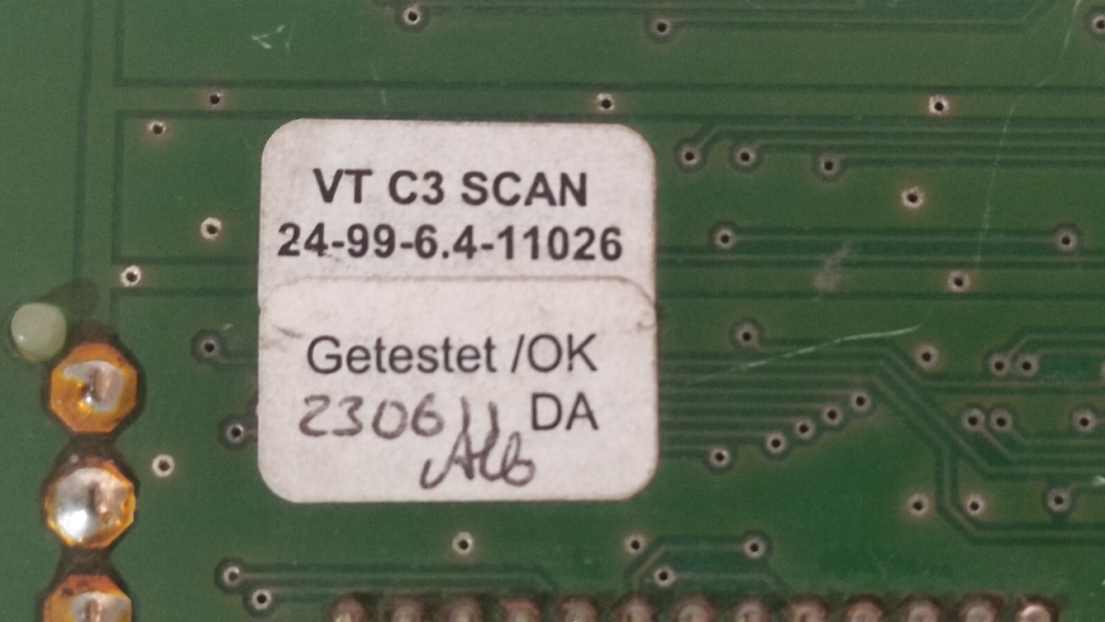 admin/uploads/uploads/Roland Consult VT01C3_4 Scan 24-99-6.4-11026 PCB_2.webp